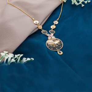 Rose Radiance Circle Necklace-1060009110987AA S264