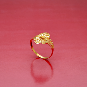 Traditional Floral Filigree Gold Ring with Diamond-Cut Petals - RNL13442S263
