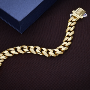 Imperial Gold Bracelet for Men - BRCG2193SU2ECD