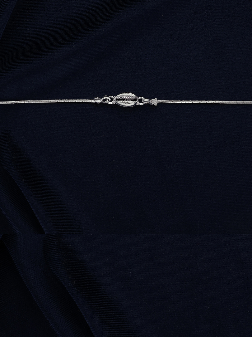 Seashell Symphony Silver Rakhi - Image 2