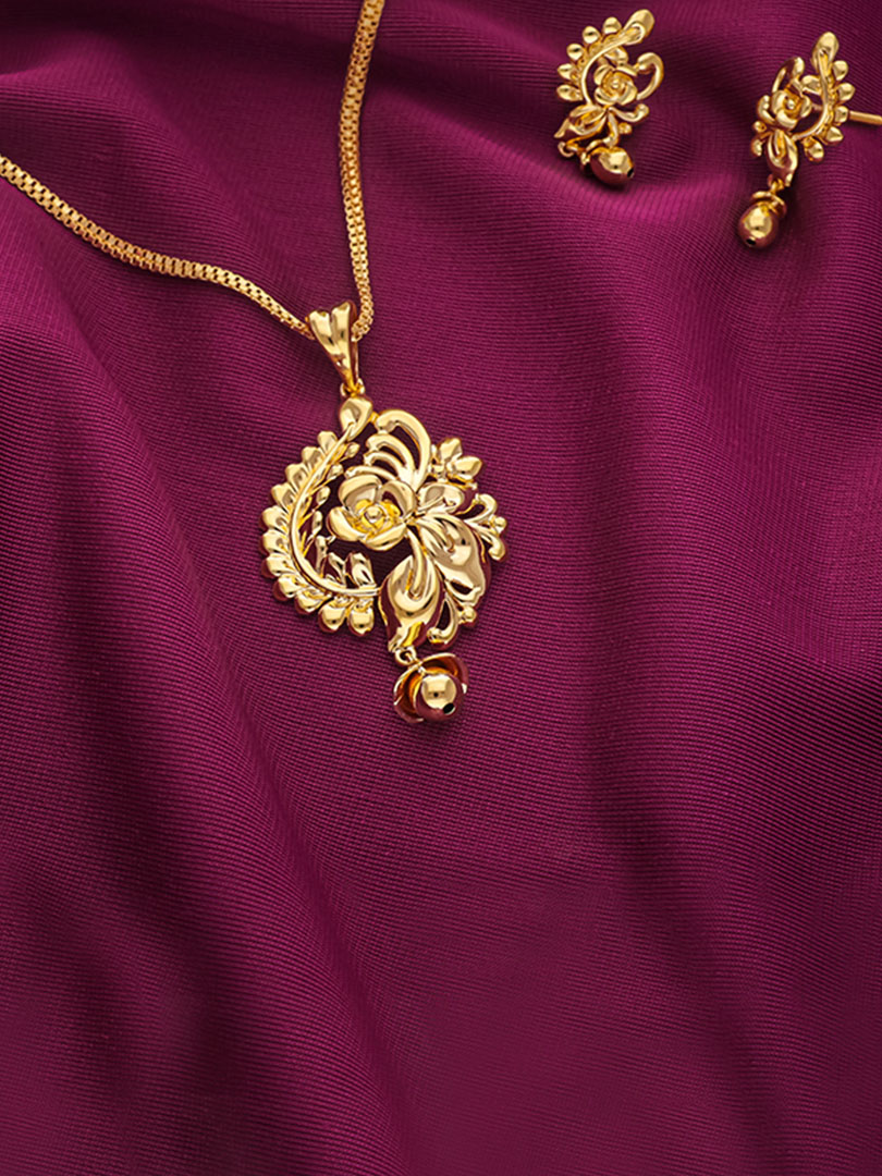 Rosy Charm Pendant - Image 2