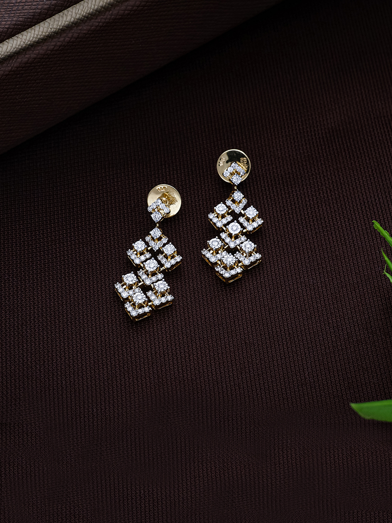 Majestic Shine Earring - Image 2